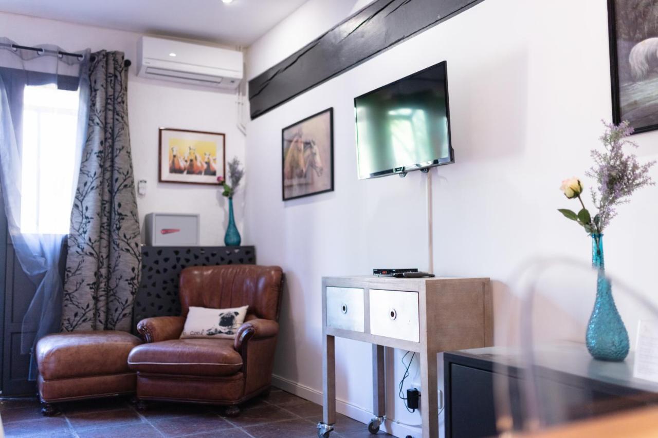 Casa9 Hotel Thuir Zewnętrze zdjęcie