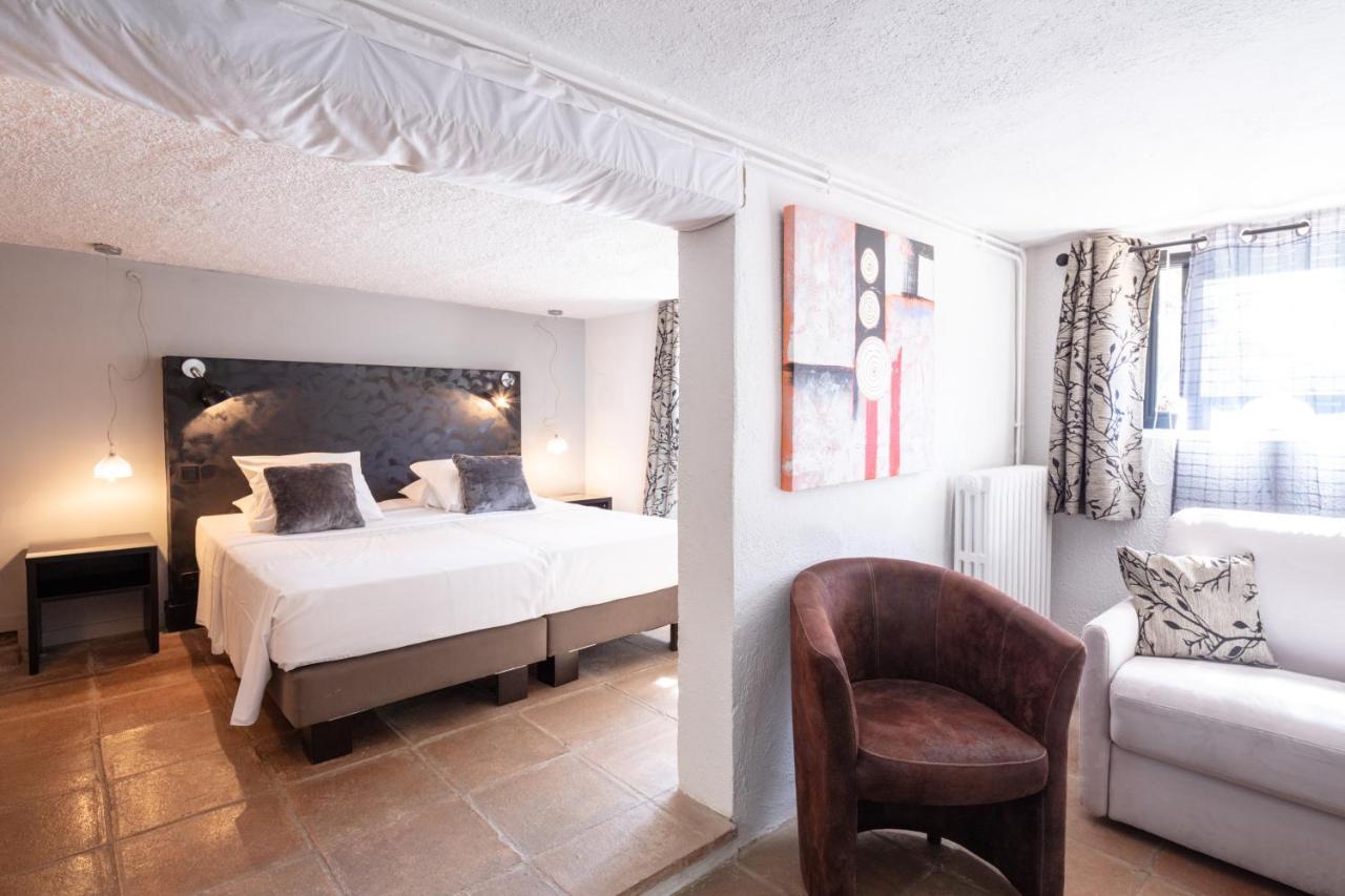 Casa9 Hotel Thuir Zewnętrze zdjęcie